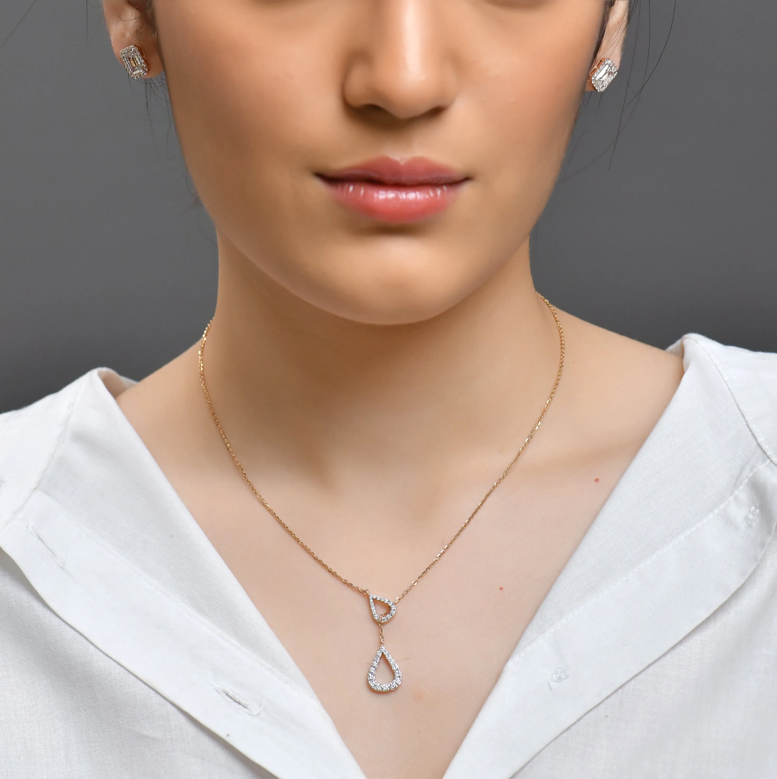 0.54  TW Diamond Pendant