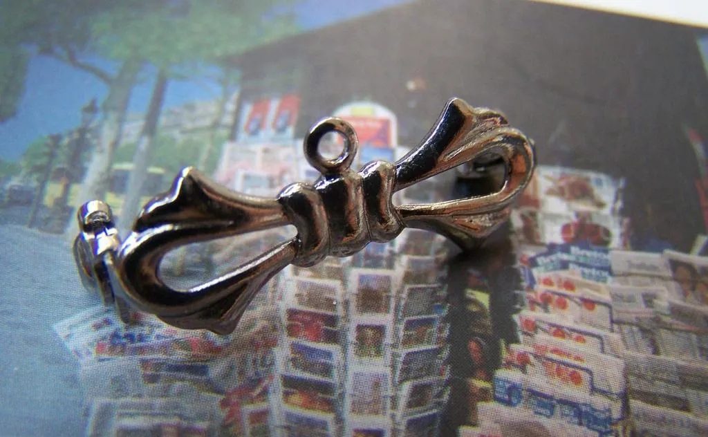 10 pcs Silver Gray Bow Tie Safety Pin Brooch 10x27mm A3084