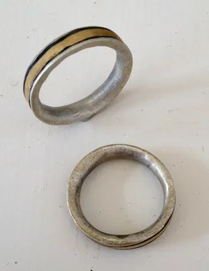 22k and silver band
