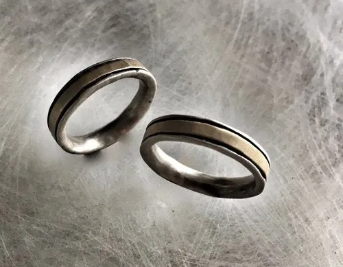 22k and silver band