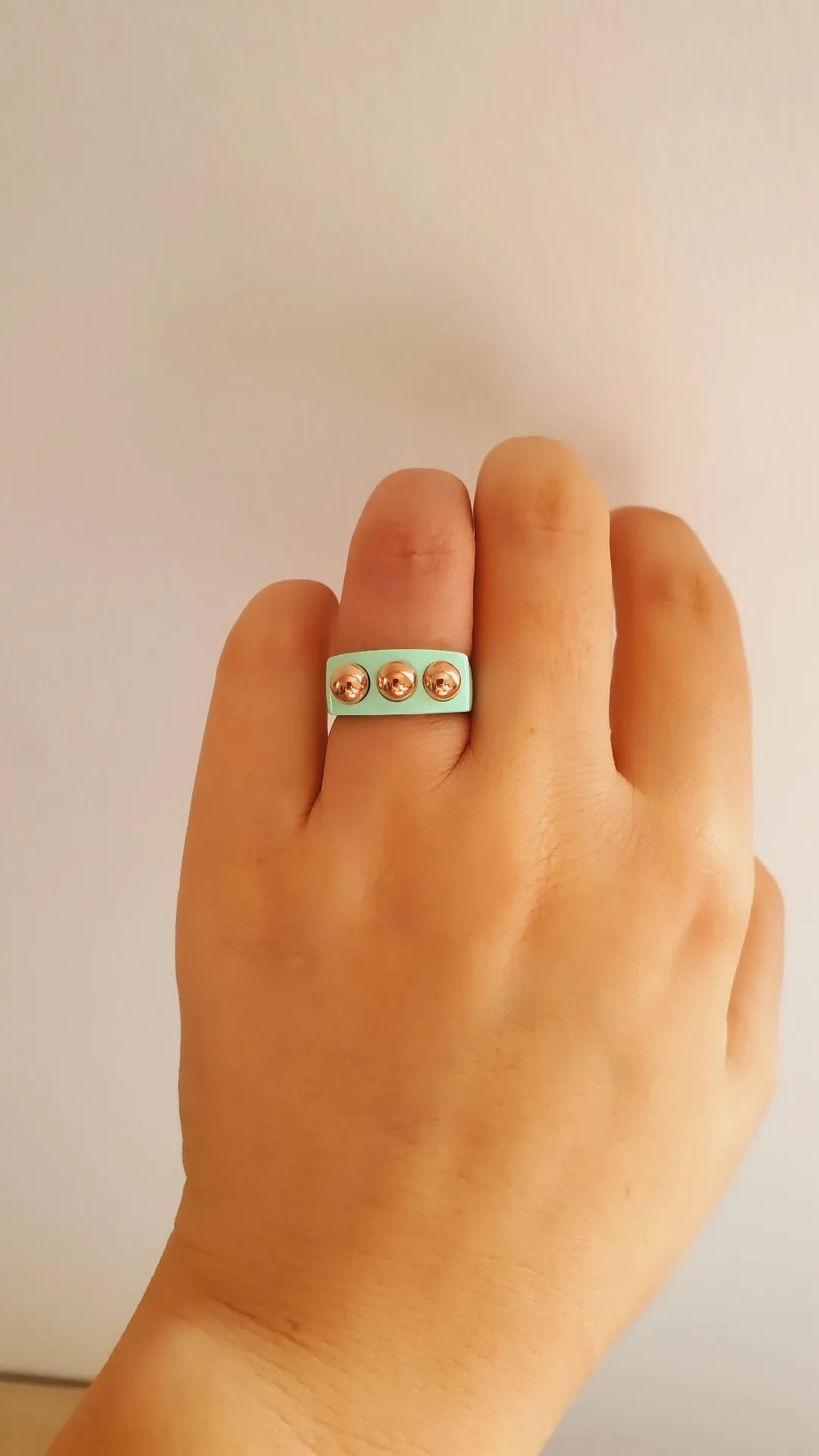 Adjustable Mint S Globe Ring in 925 Sterling Silver