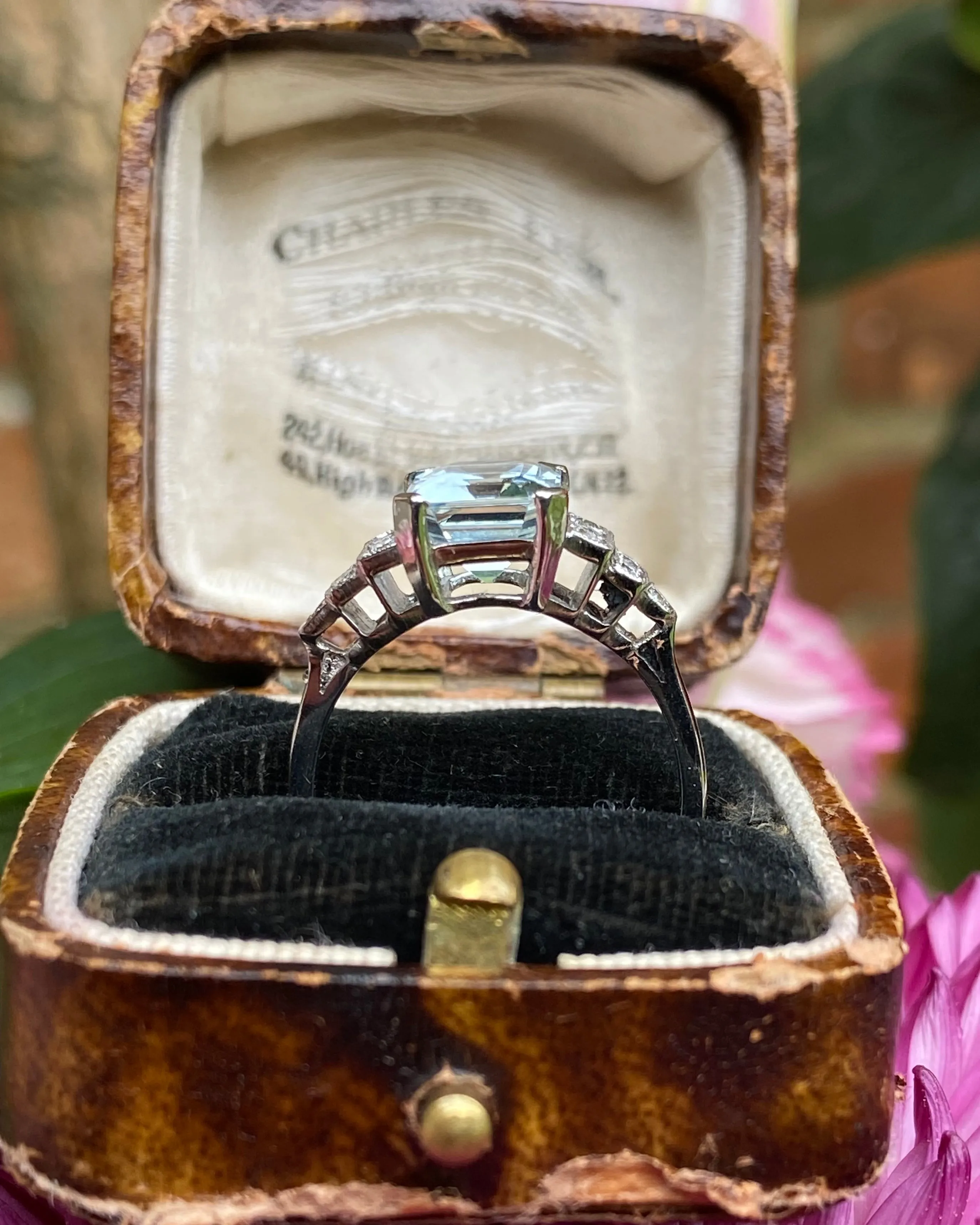 Art Deco Aquamarine and Diamond Ring Platinum 0.25ct   1.90ct