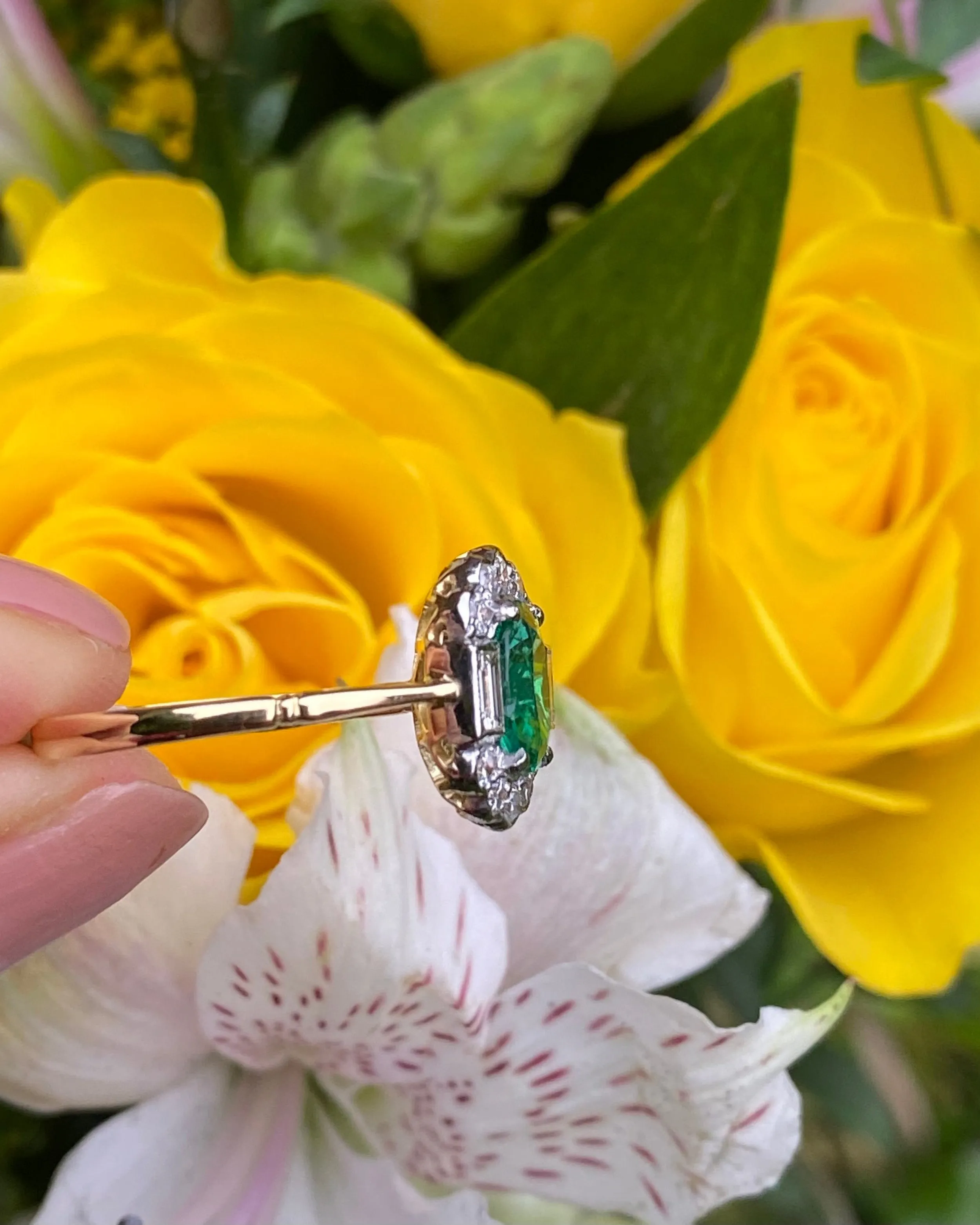 Art Deco Emerald and Diamond Cluster Ring 18ct Yellow Gold 0.50ct   1.10ct