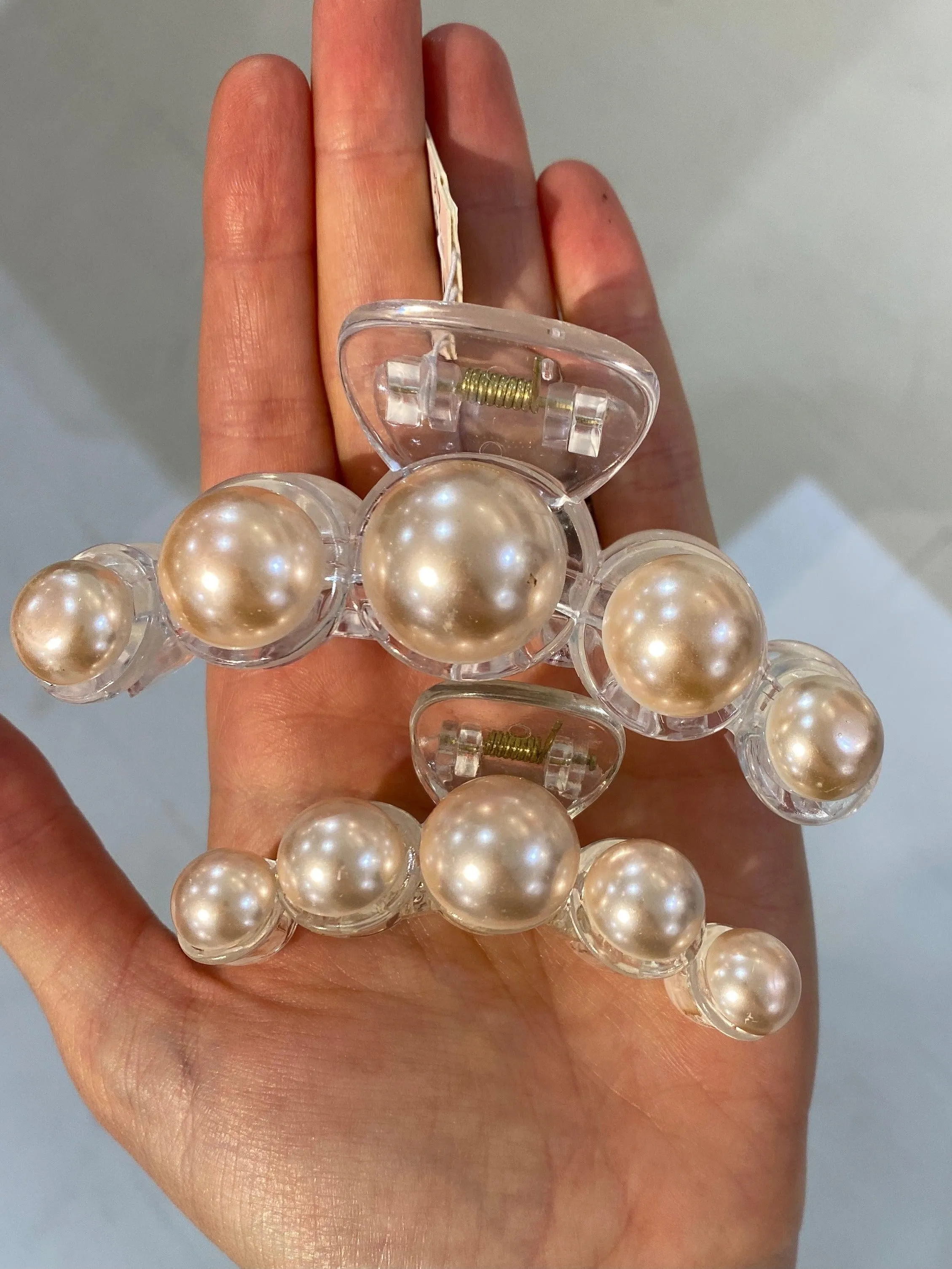 Audrey Mini Pearl Clip