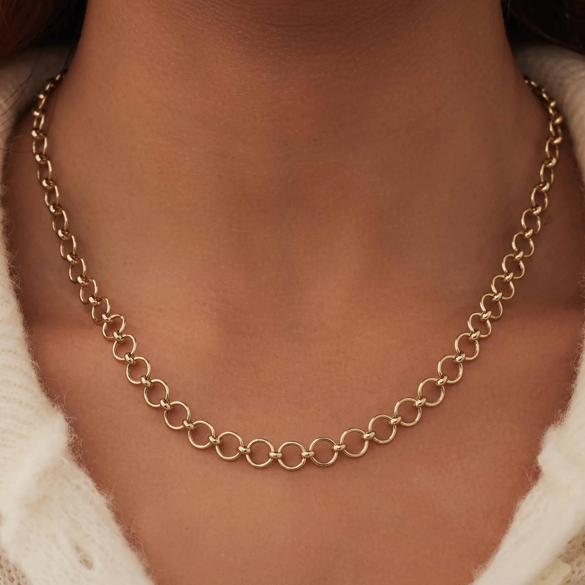 Cadeau d'Isabel 14 karat gold necklace and bracelet gift set