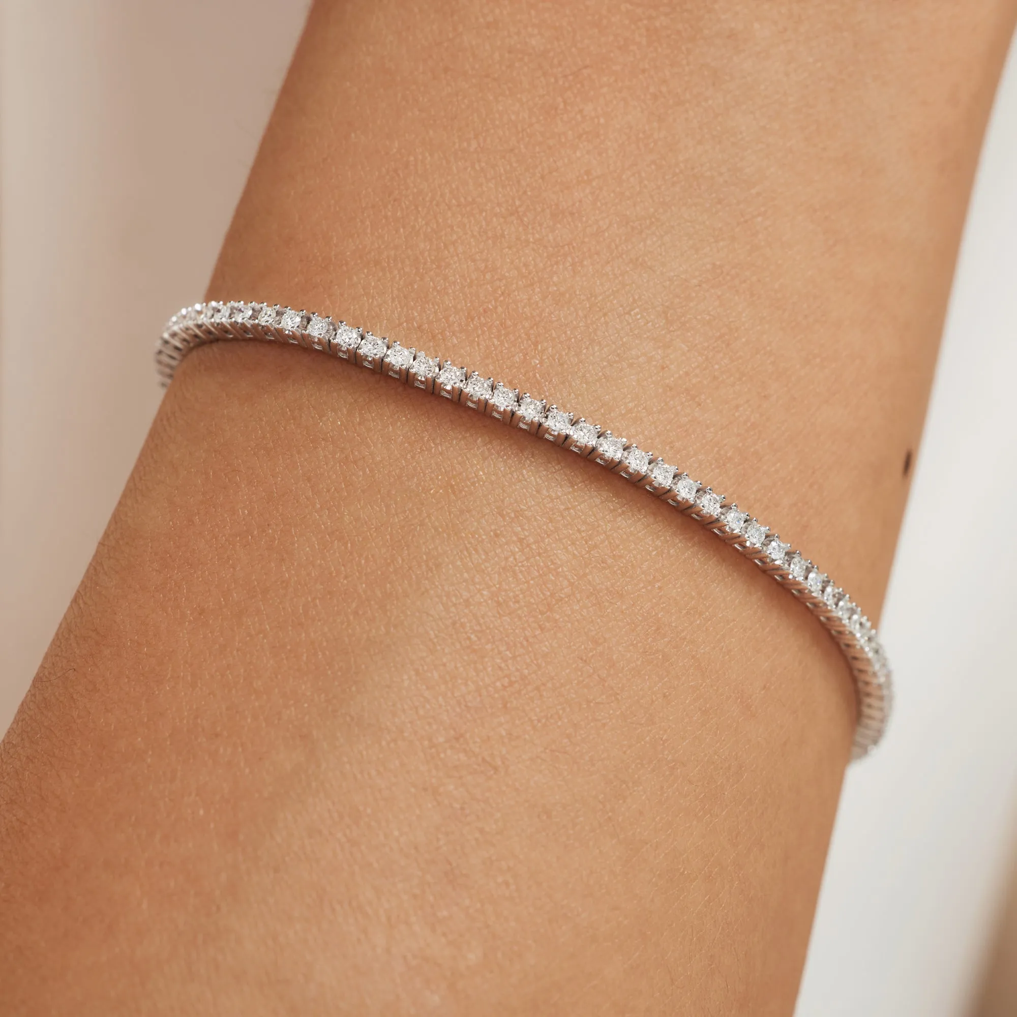 De la Paix Madeline 14 karat white gold bracelet with diamond 1.08 ct