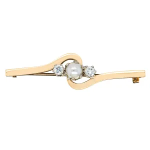 Deja Vu 18ct Yellow Gold .28ct Diamond & Pearl Brooch