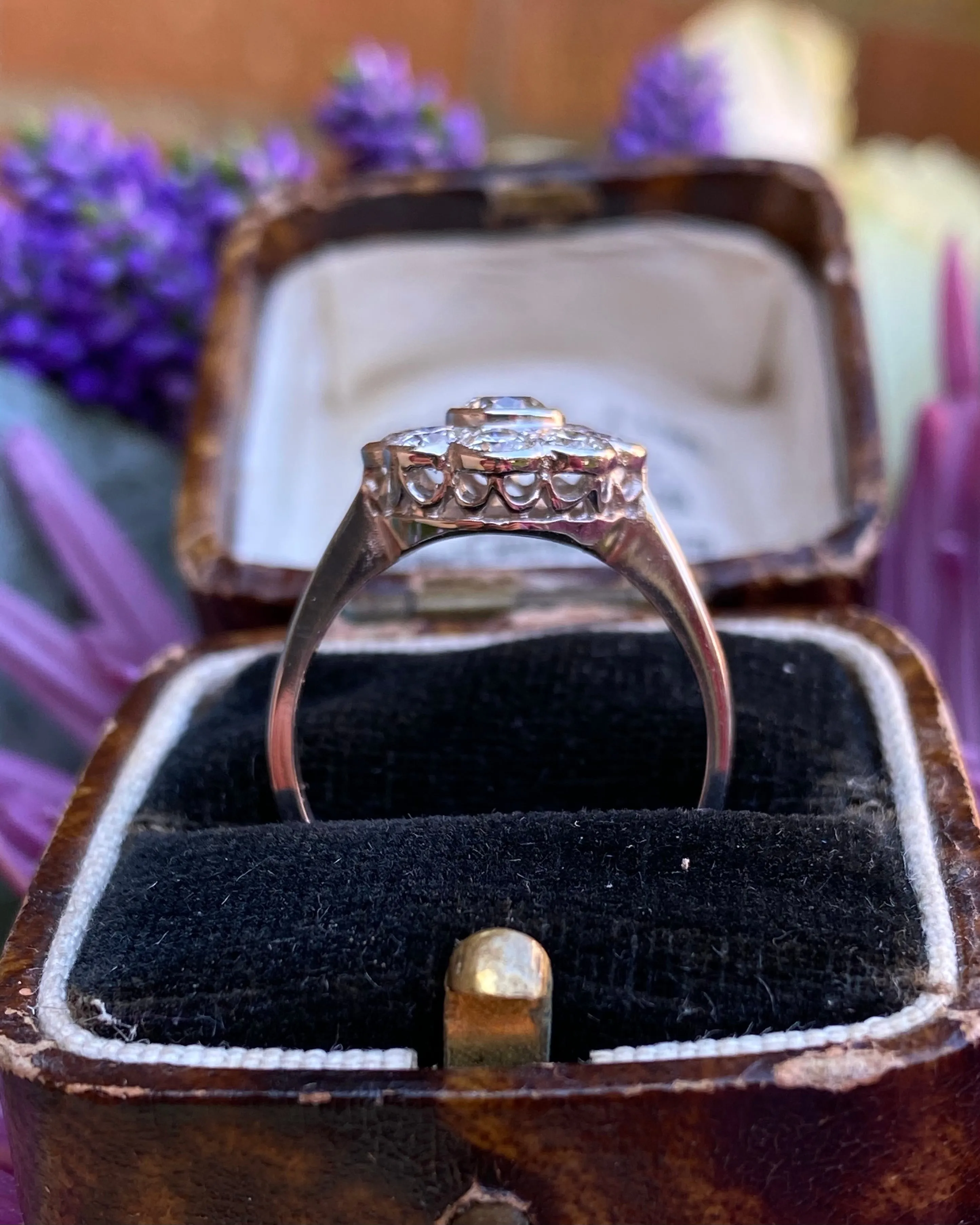 Diamond Daisy Cluster Platinum Ring 1.0ct