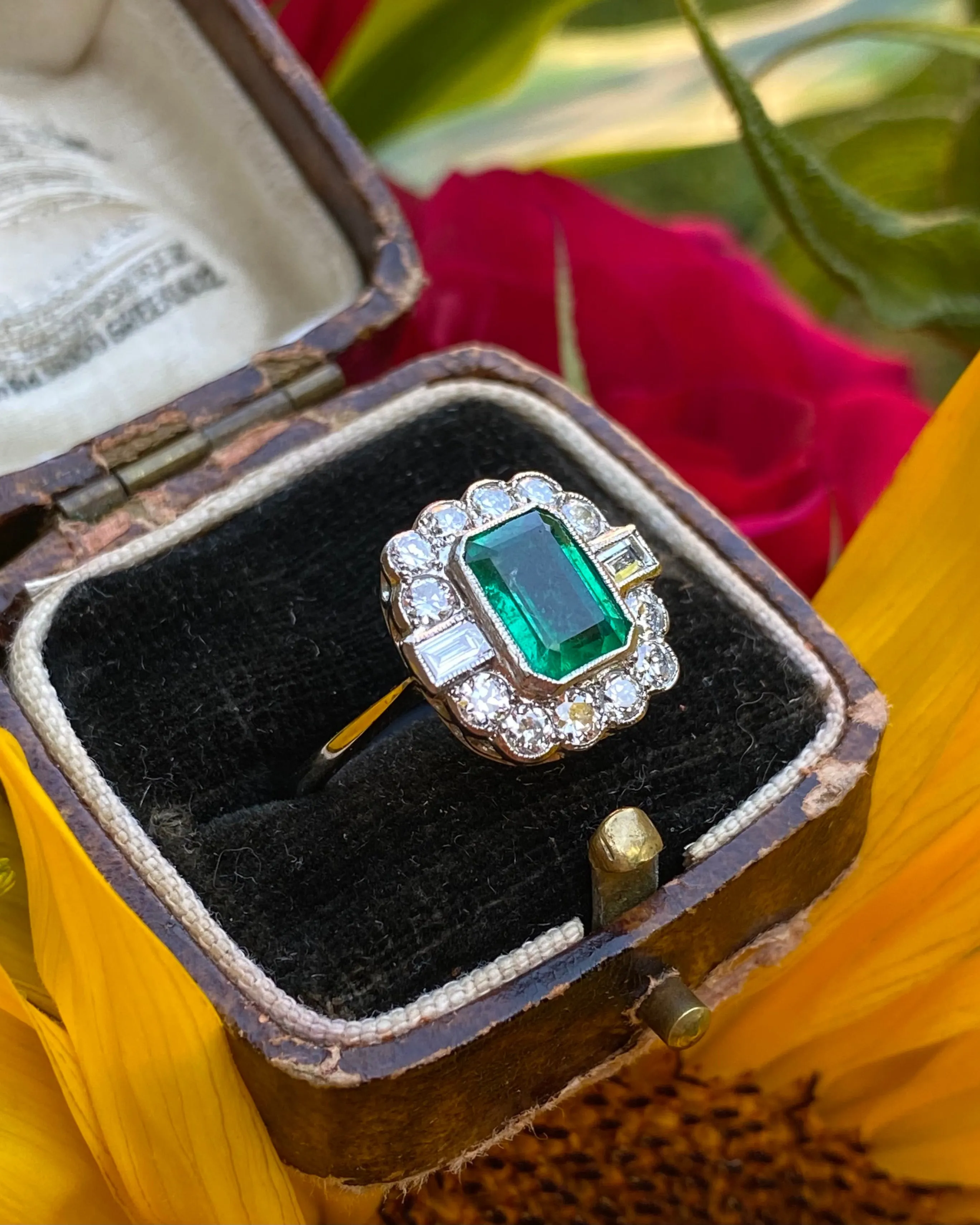 Emerald and Diamond Cluster Ring Platinum 0.75ct   1.80ct