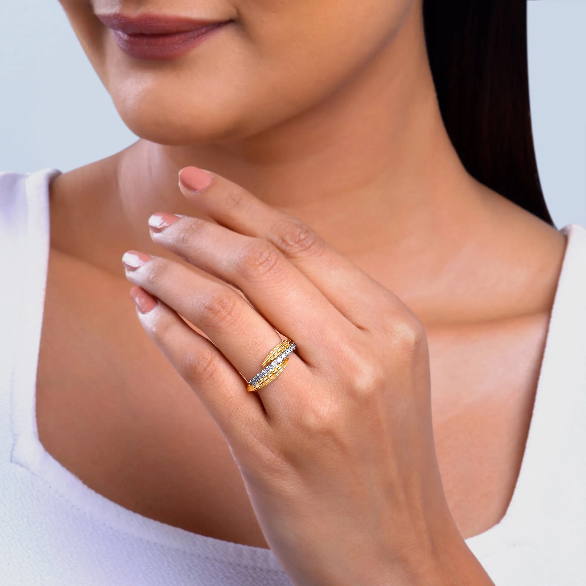 Gold Shimmering Moments Diamond Ring