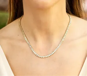 Lilly Diamond Necklace