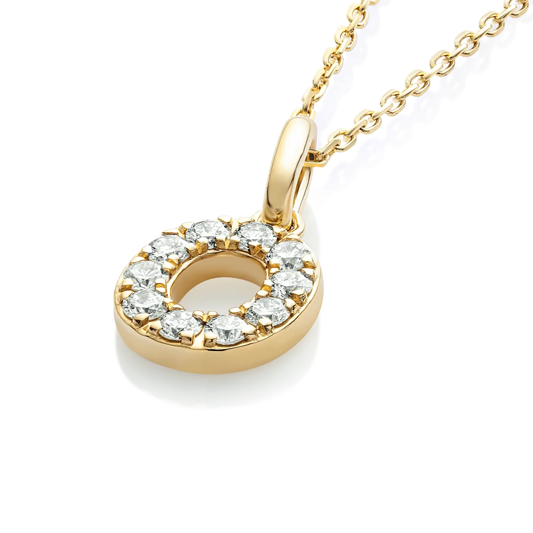 O Letter Pendant Yellow Gold