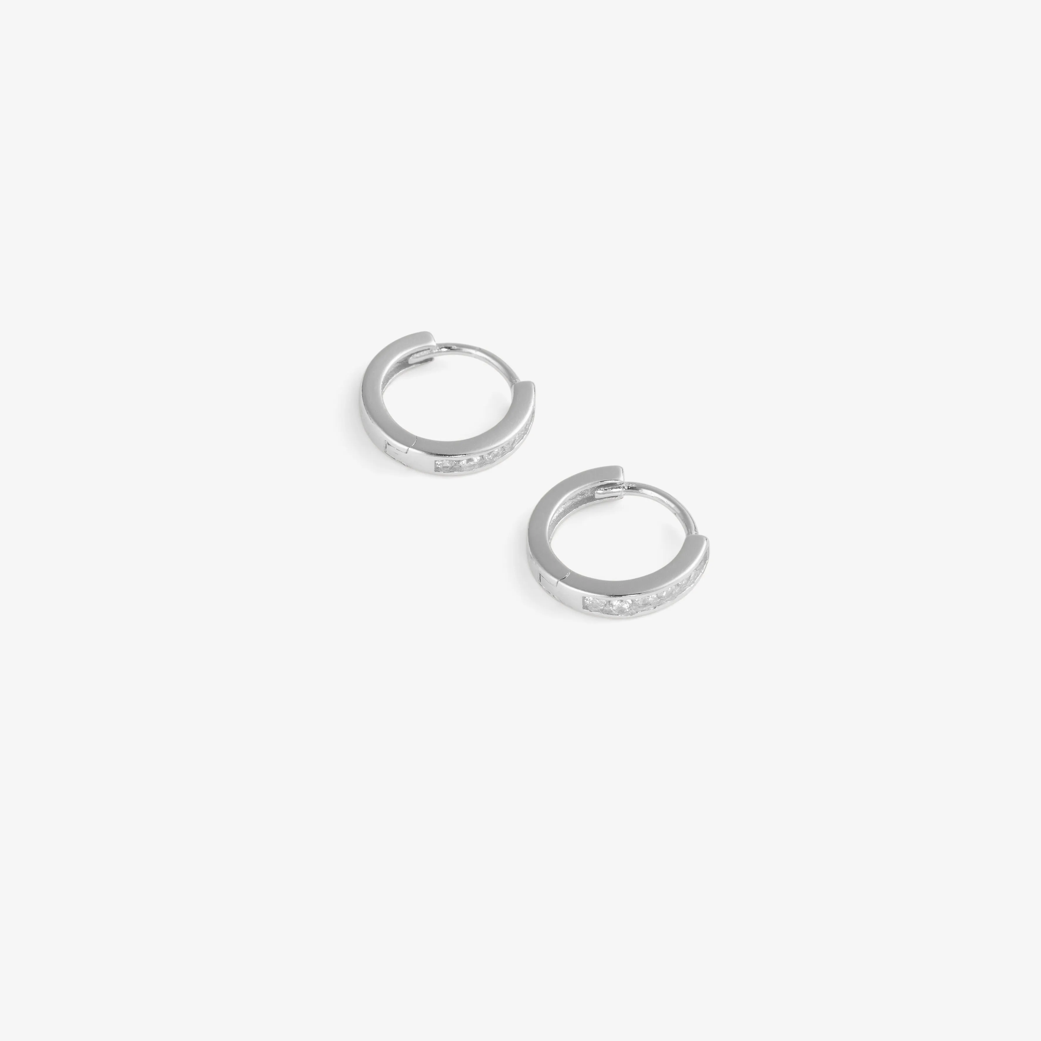 PETITE HIDDEN PAV?? HOOPS Silver