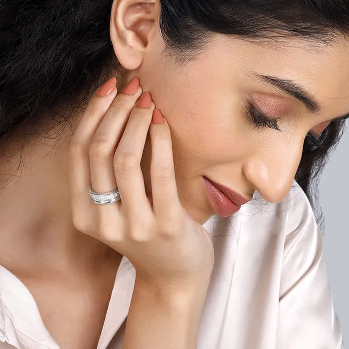 Silver Graceful Glow Ring