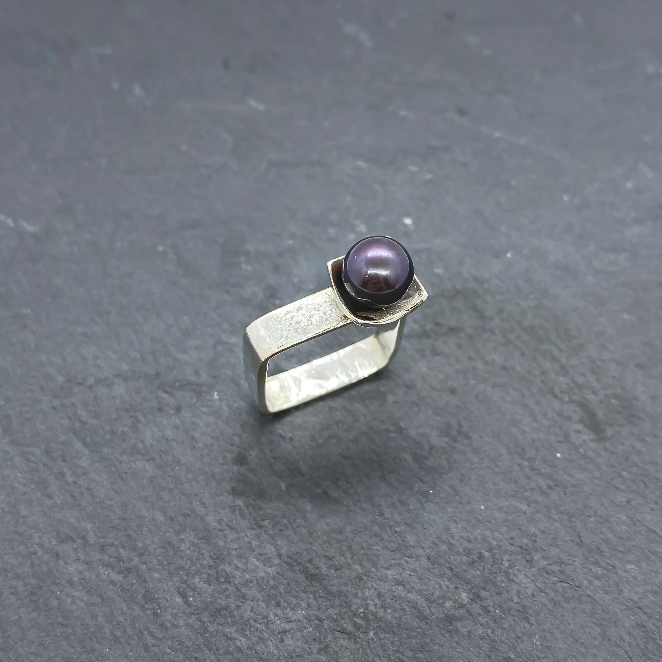 Square on Square Stacking Ring
