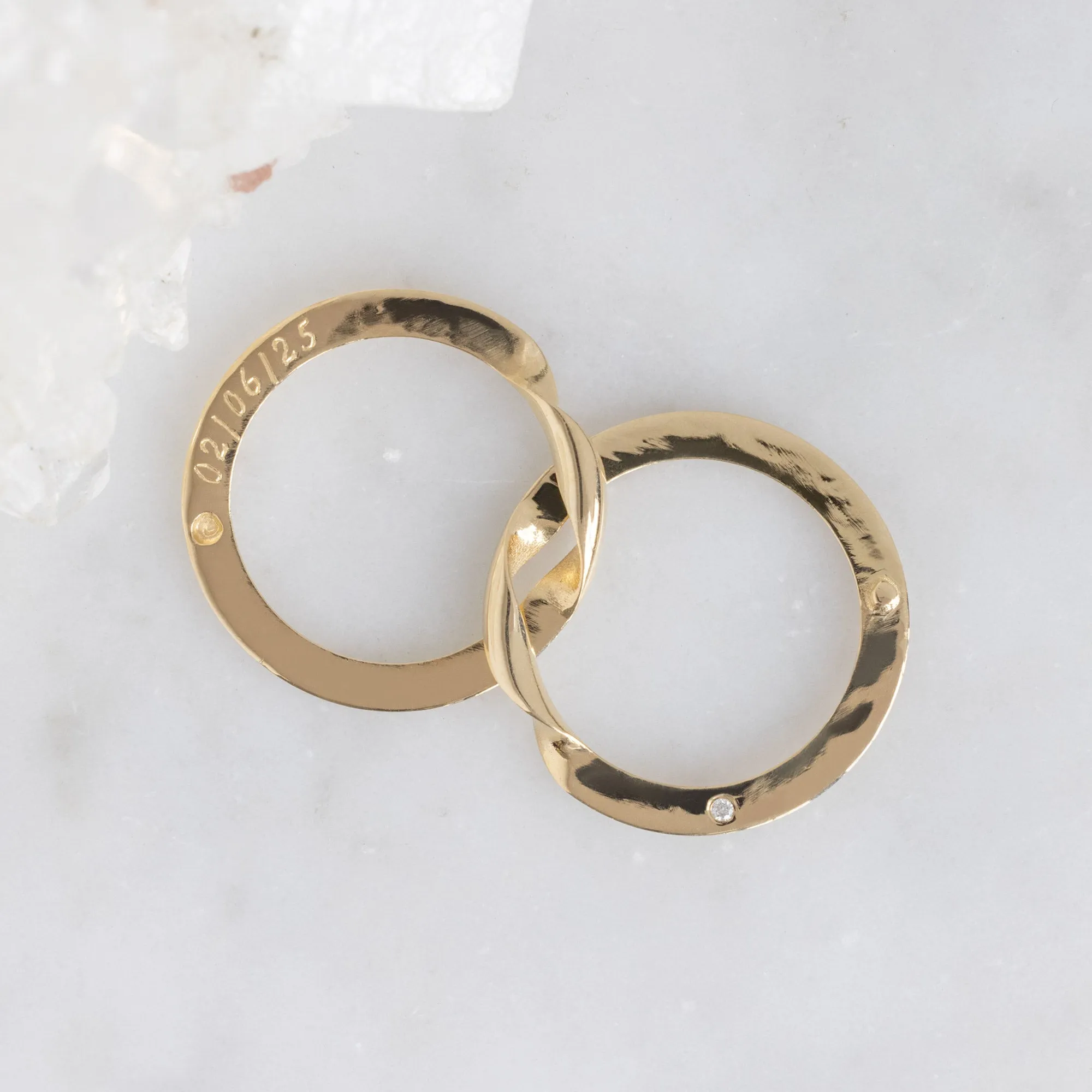 The Love Story Ring with a White Diamond | Yellow Gold