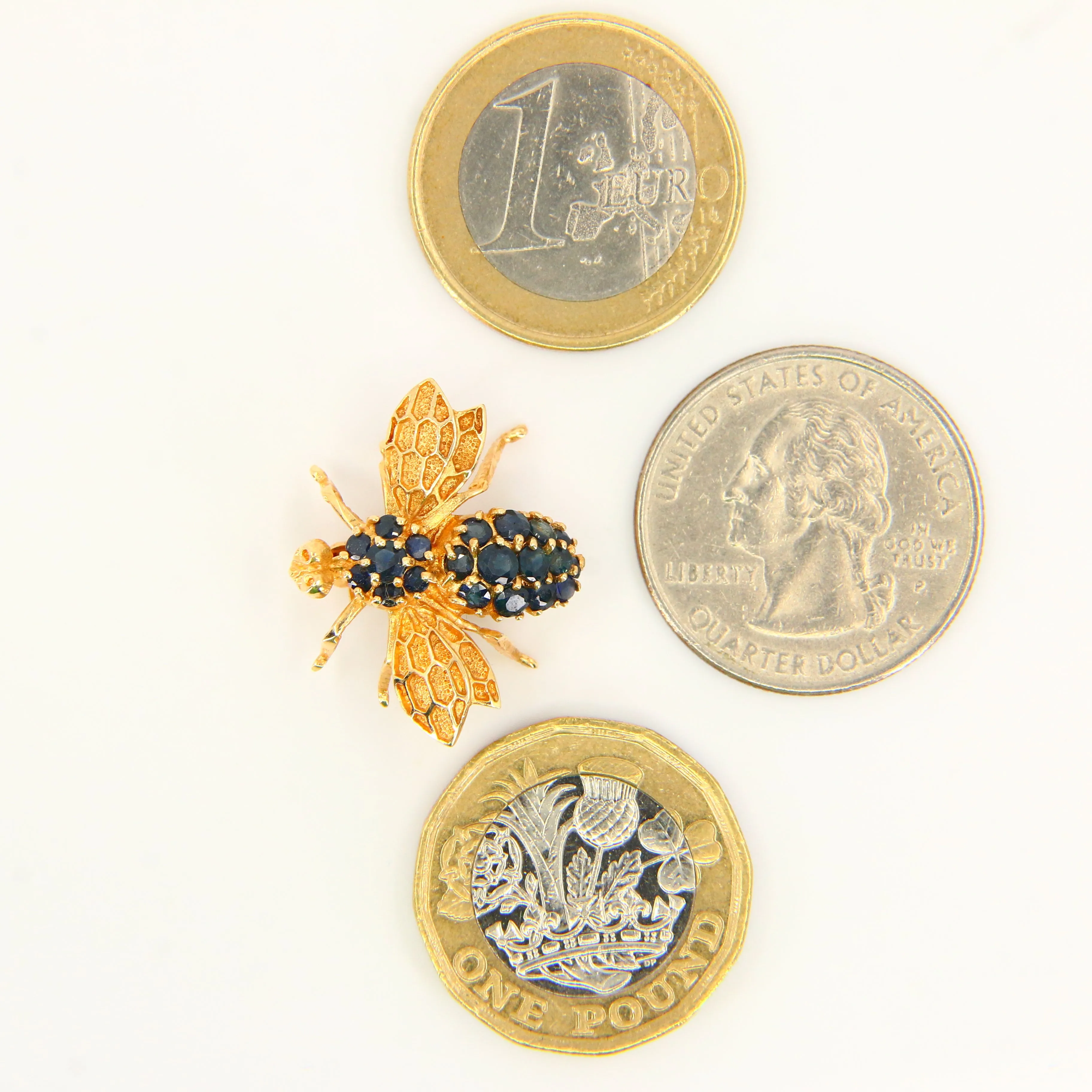Vintage 14K Queen Bee Brooch Blue Sapphire & Yellow Gold Insect Brooch Boxed Gift