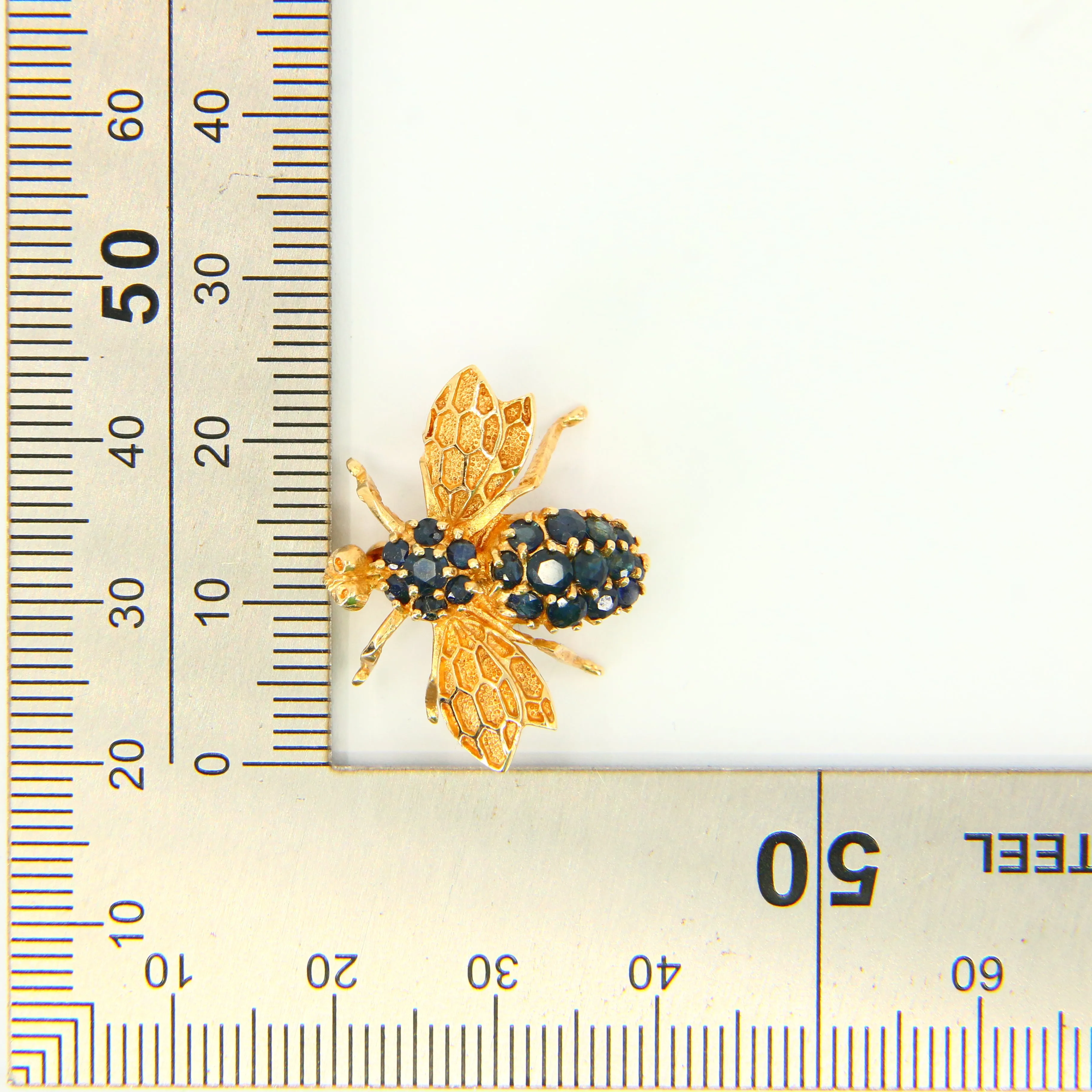 Vintage 14K Queen Bee Brooch Blue Sapphire & Yellow Gold Insect Brooch Boxed Gift