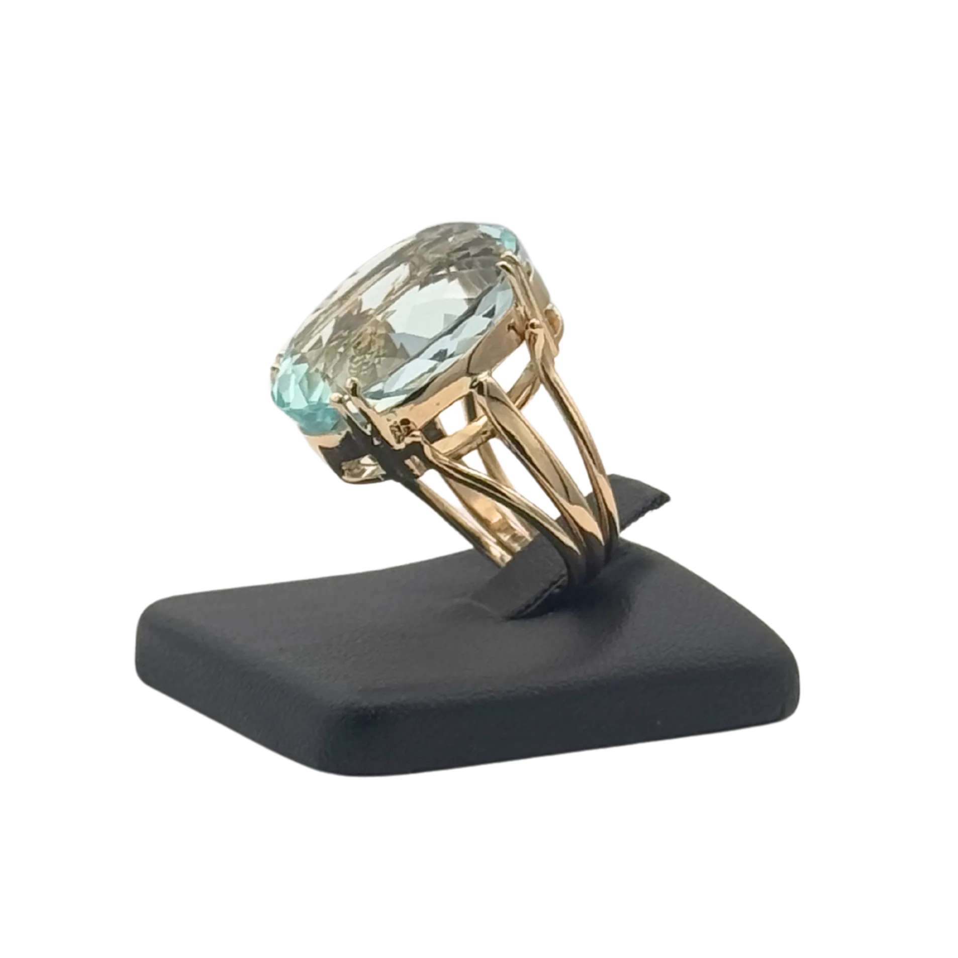 Vintage 14k Yellow Gold Triple Split Shank 22.0ct Aquamarine Ring