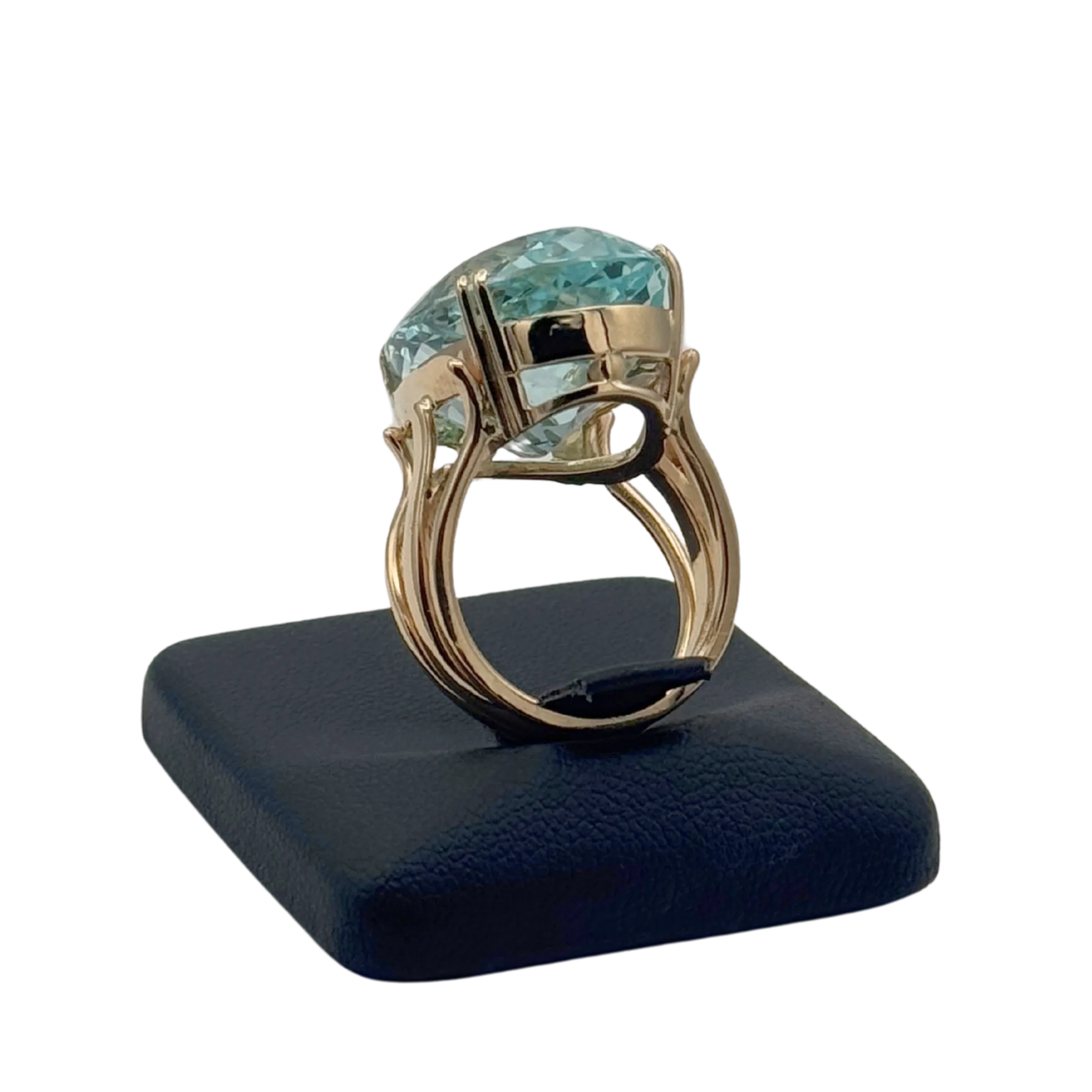 Vintage 14k Yellow Gold Triple Split Shank 22.0ct Aquamarine Ring